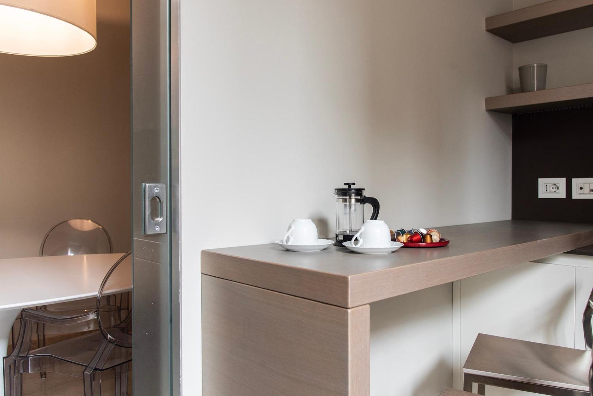 Youhosty - Chinatown Bright And Luxury Apartment Мілан Екстер'єр фото